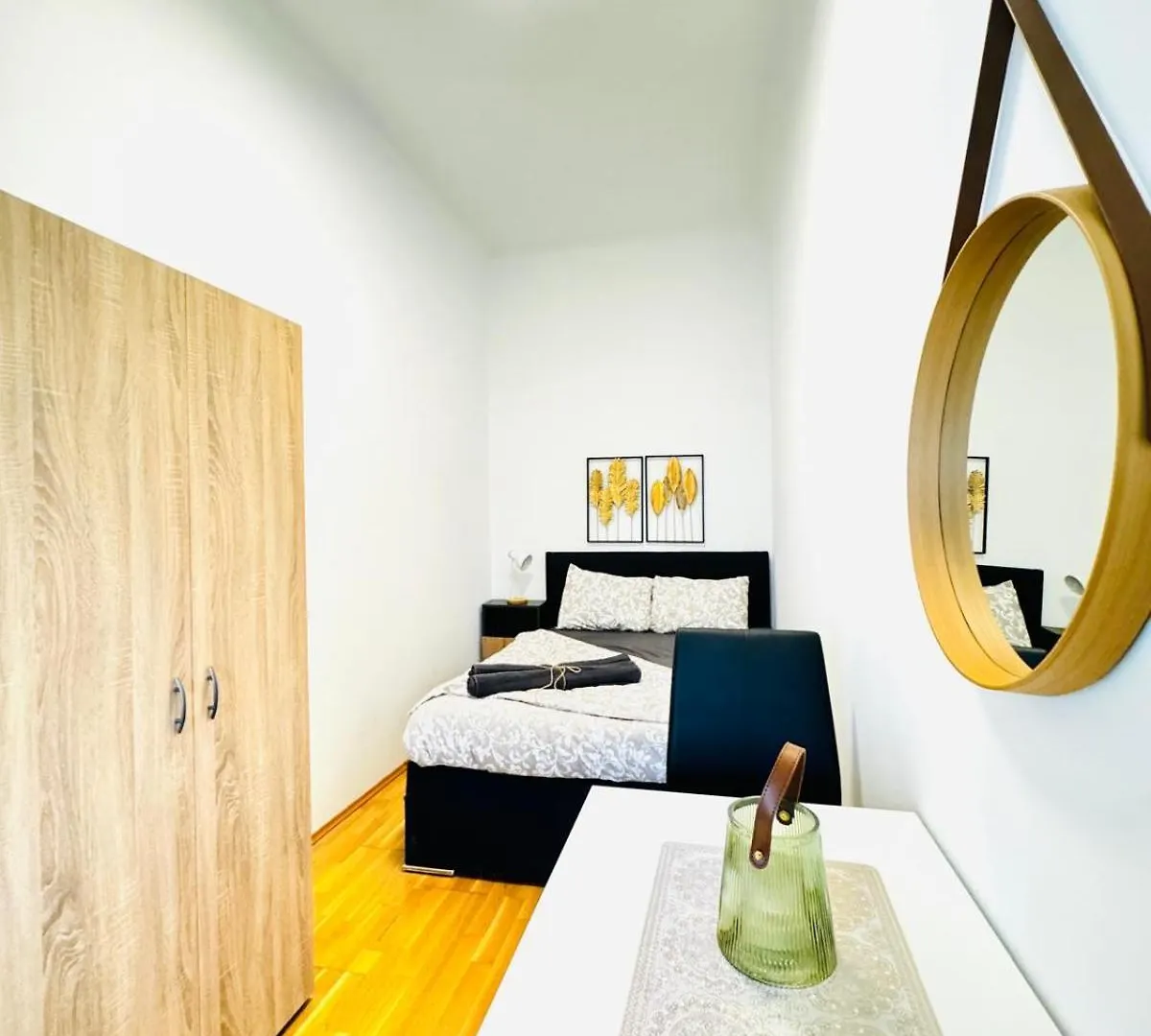 Apartment Comfy Rooms In A Shared Apartment, Only 17Min Walk To Schoenbrunn Vienna